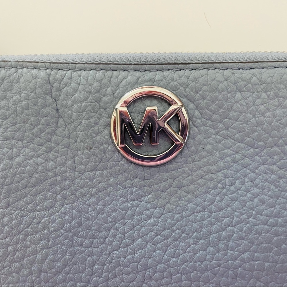 Michael Kors Blue Wristlet - Picture 2 of 6